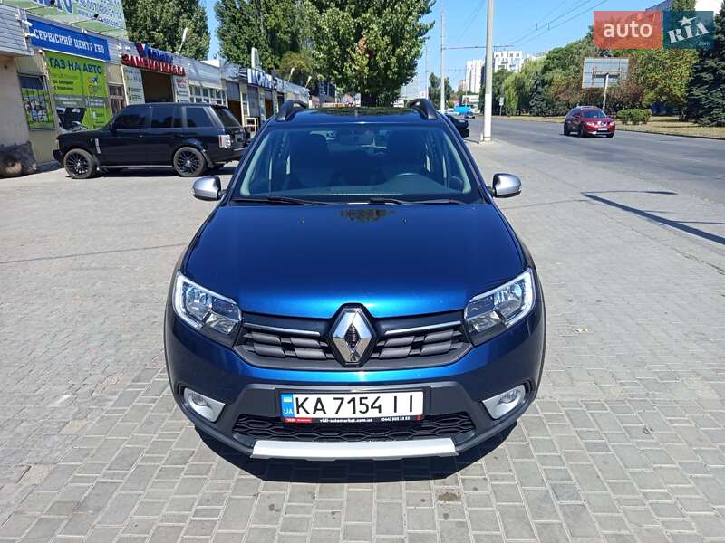 Renault-6