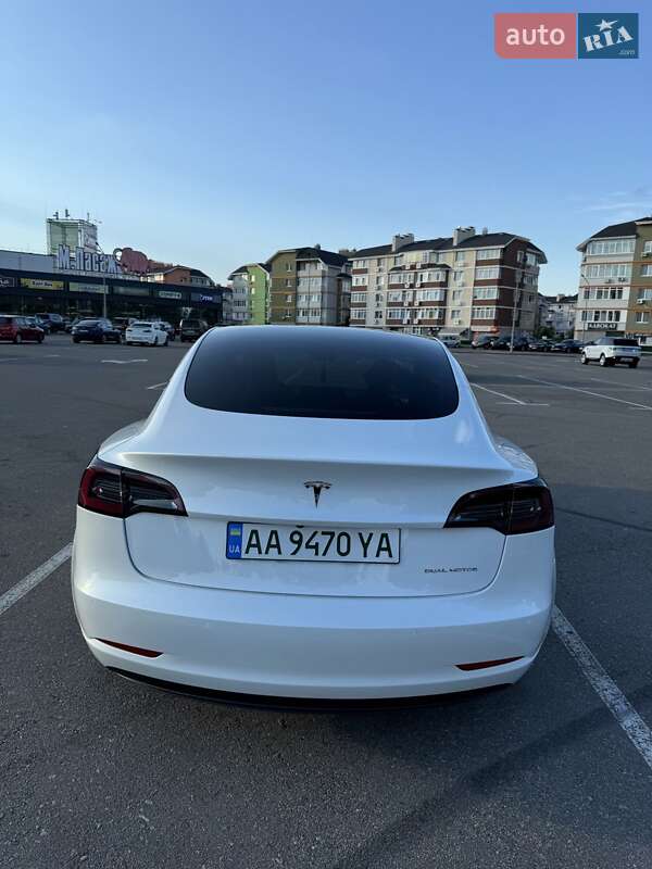 Tesla-4