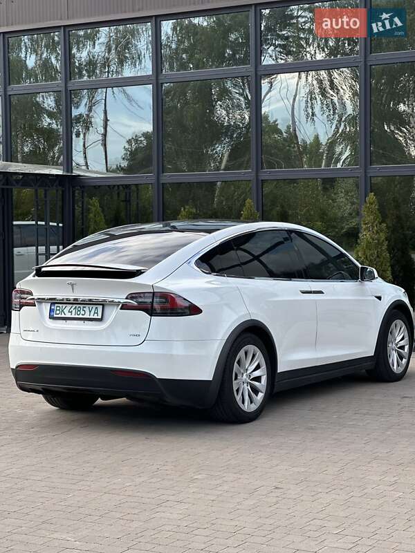 Tesla-9