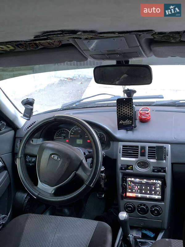 ВАЗ / Lada 2171 Priora 2012