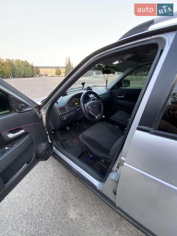 ВАЗ / Lada 2171 Priora 2012