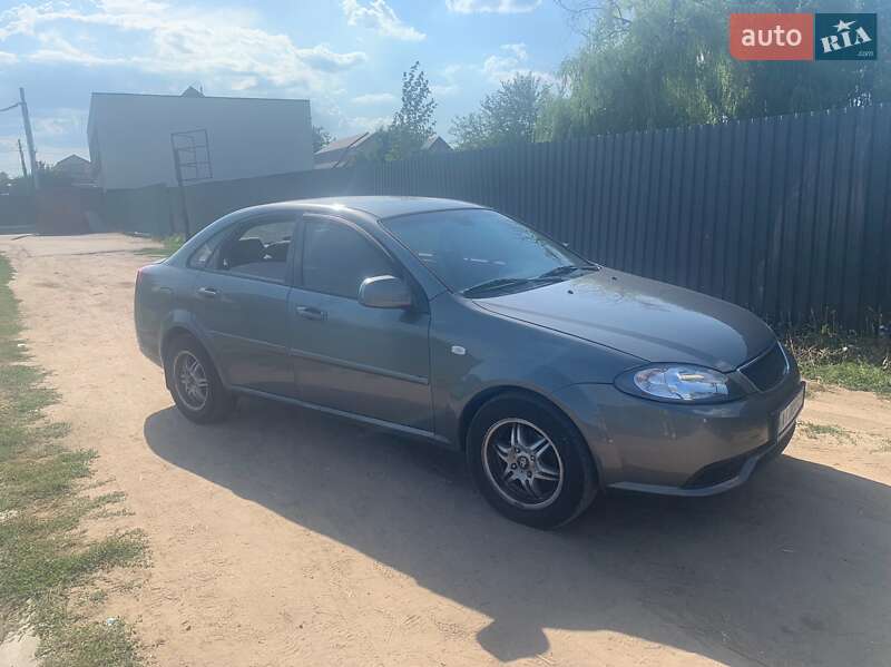 Daewoo-3