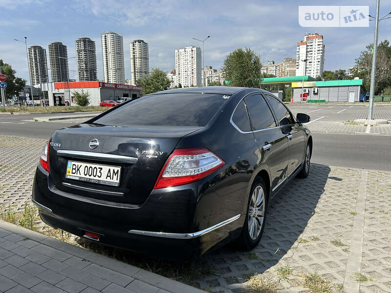 Nissan Teana 2012