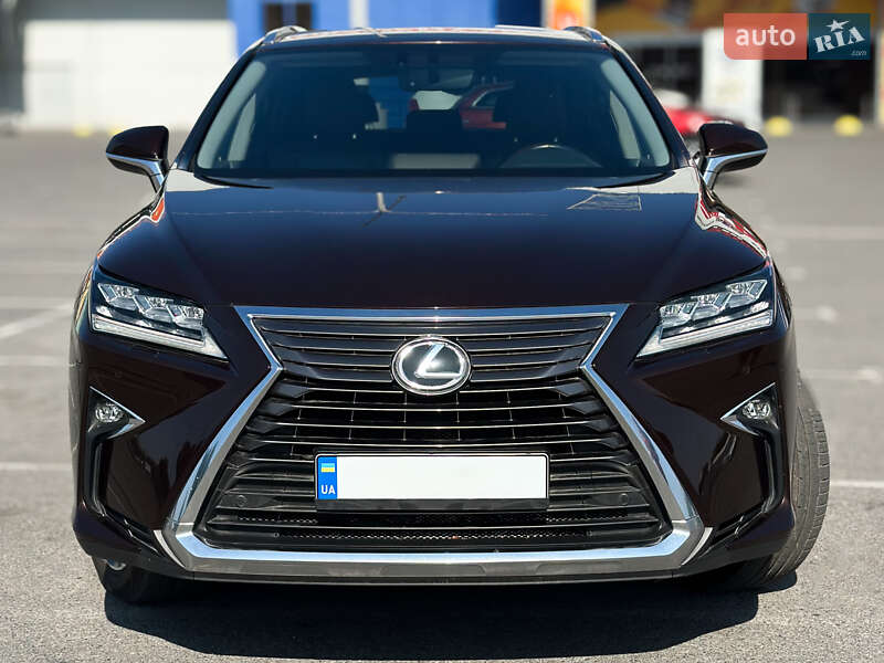 Lexus-4