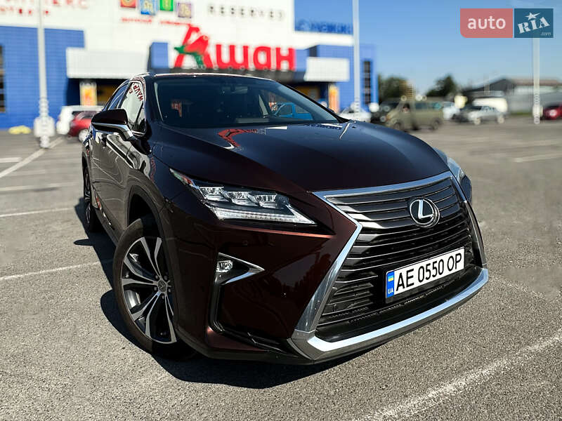 Lexus-2