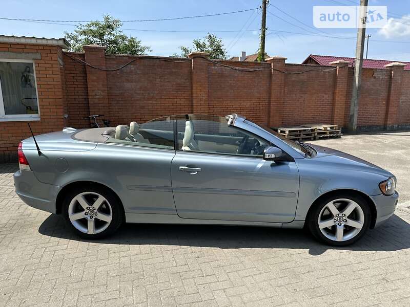 Volvo C70 2009