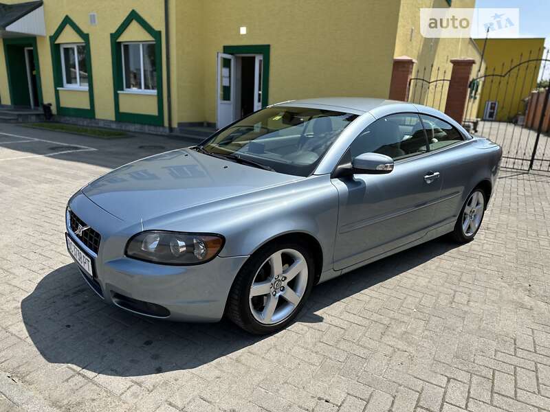 Volvo C70 2009