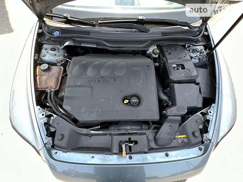 Volvo C70 2009
