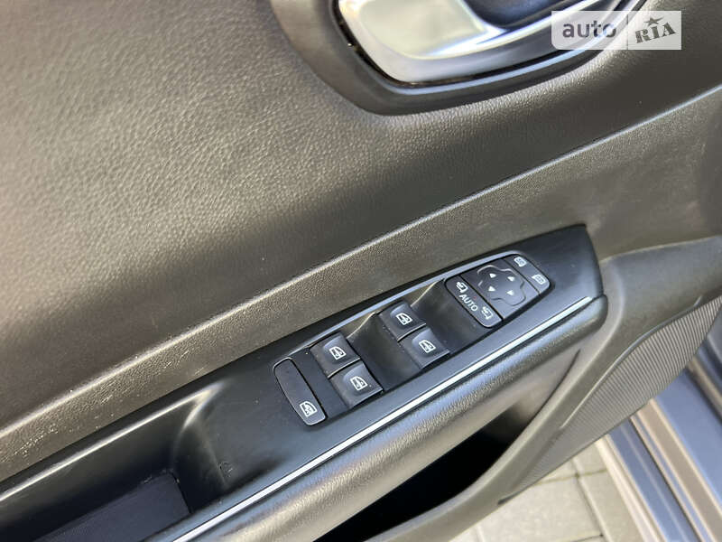 Renault Talisman 2016