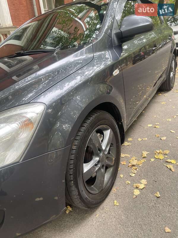 Kia Ceed 2008