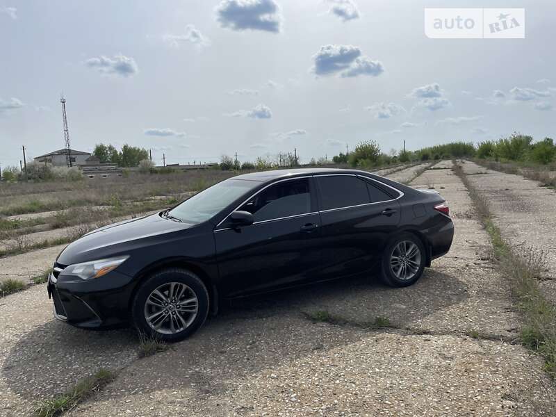 Toyota Camry 2015