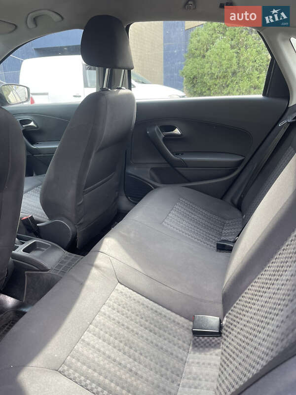 Volkswagen Polo 2016