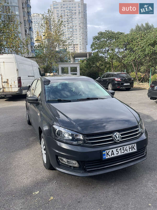 Volkswagen Polo 2016