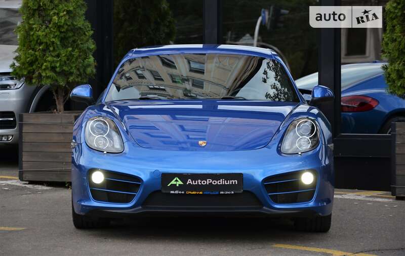 Porsche-26