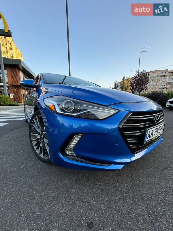 Hyundai Elantra 2016