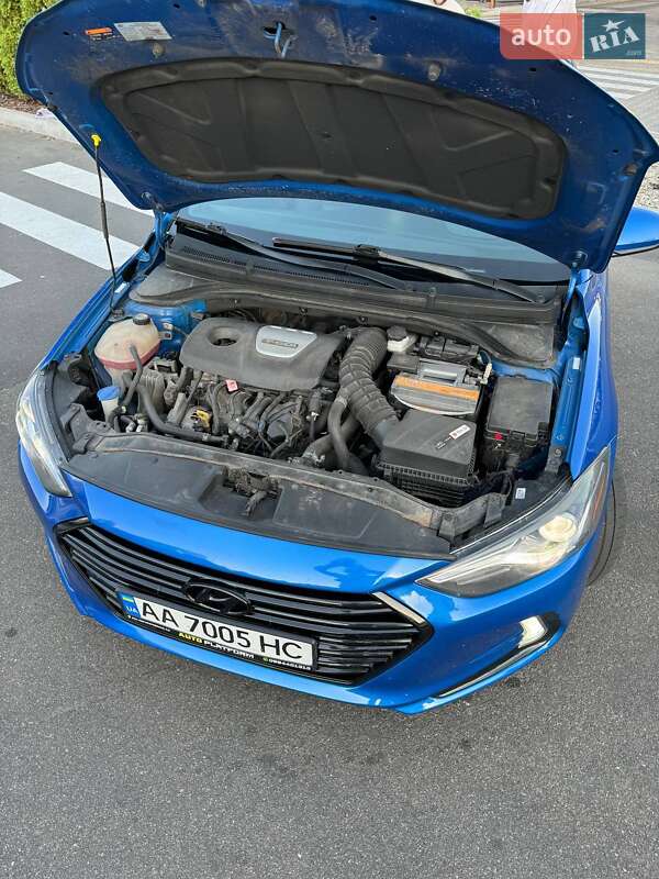 Hyundai Elantra 2016