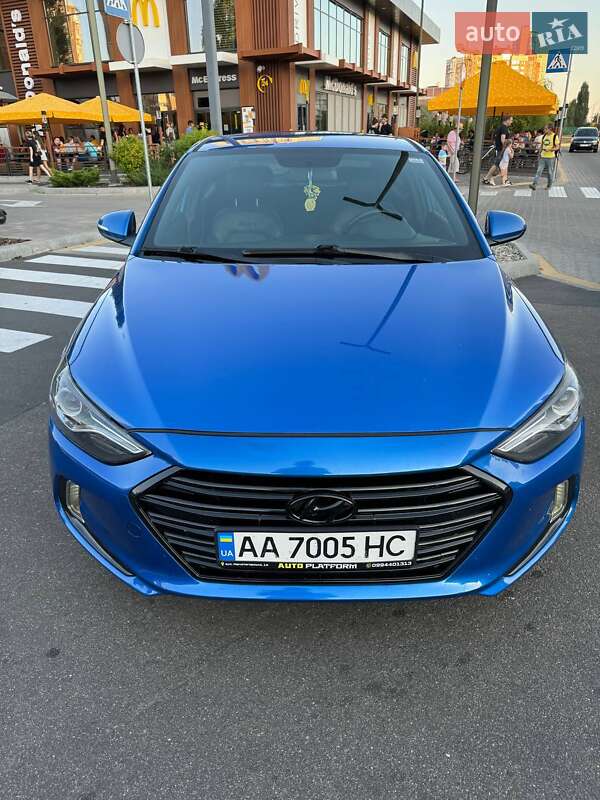 Hyundai Elantra 2016