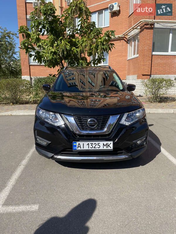 Nissan-5