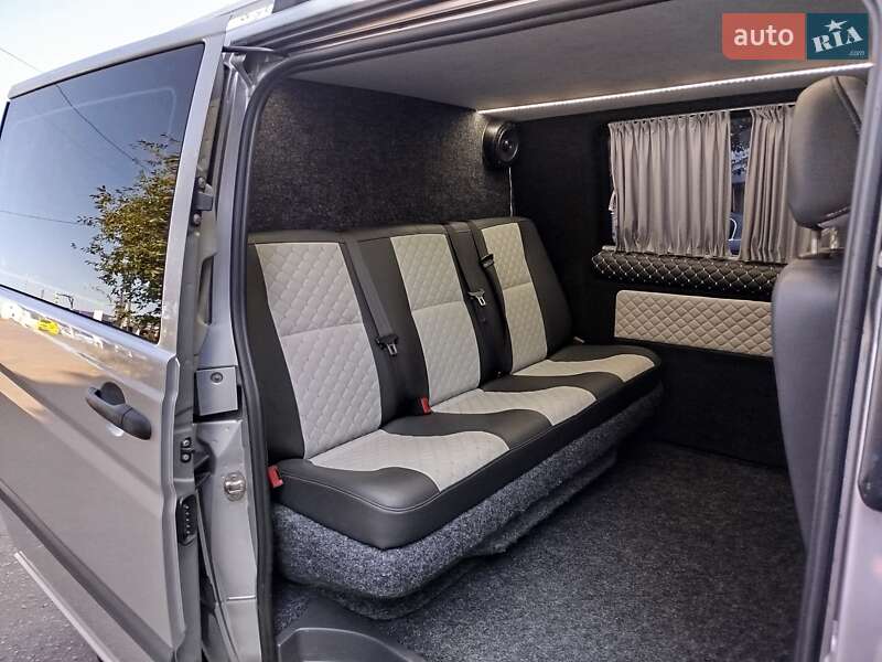 Mercedes-Benz Vito 2011