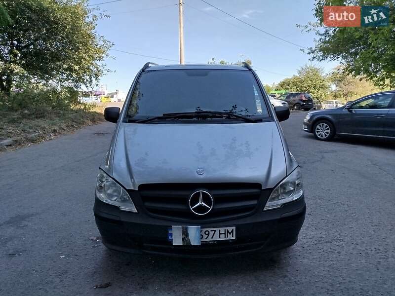 Mercedes-Benz Vito 2011
