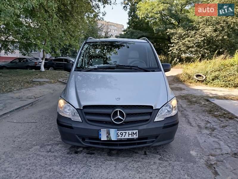 Mercedes-Benz Vito 2011