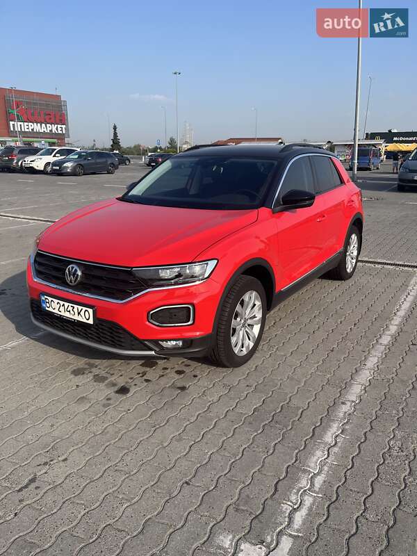 Volkswagen T-Roc 2019