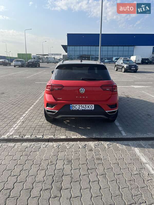 Volkswagen T-Roc 2019