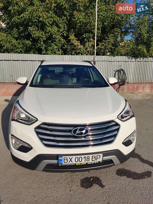 Hyundai Grand Santa Fe 2015