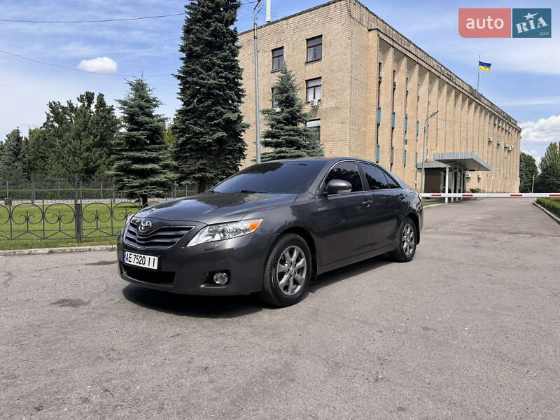 Toyota Camry 2010
