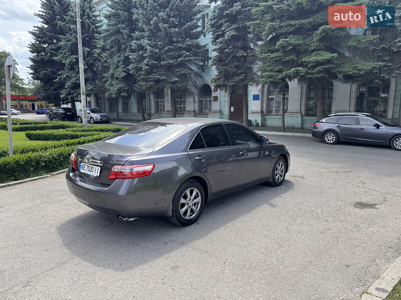Toyota Camry 2010