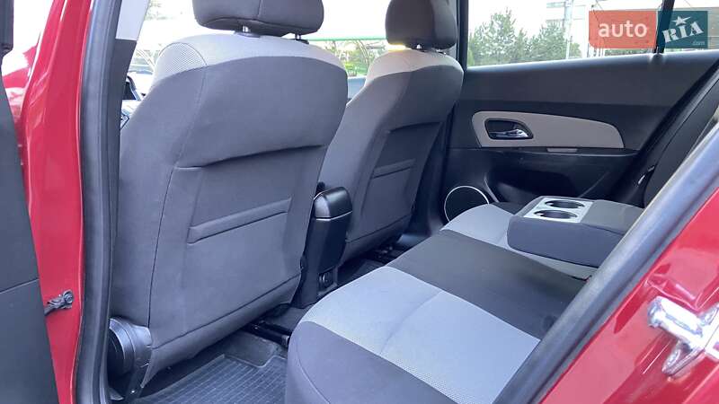 Chevrolet Cruze 2011