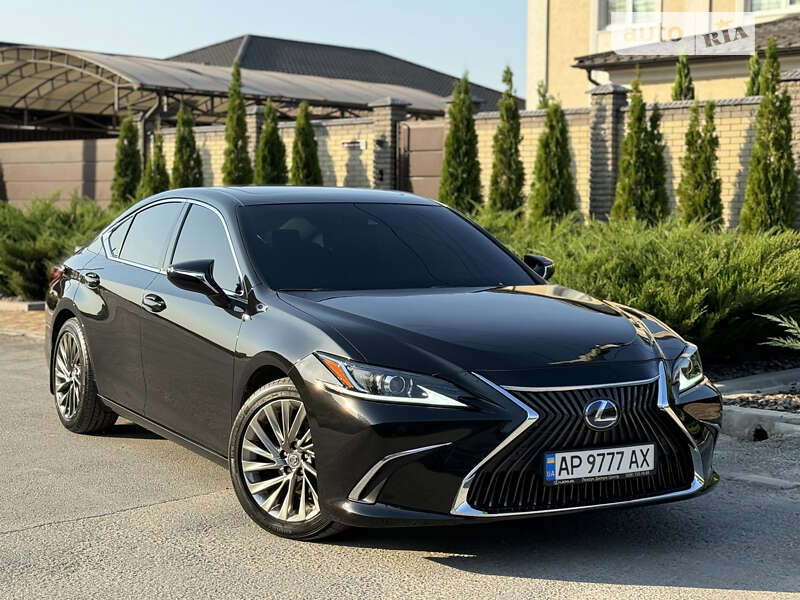 Lexus-31