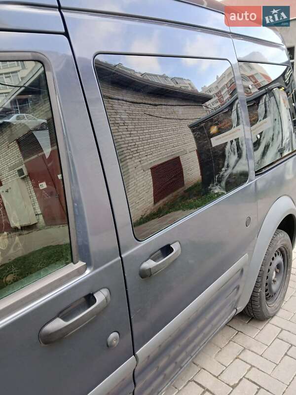 Ford Tourneo Connect 2012