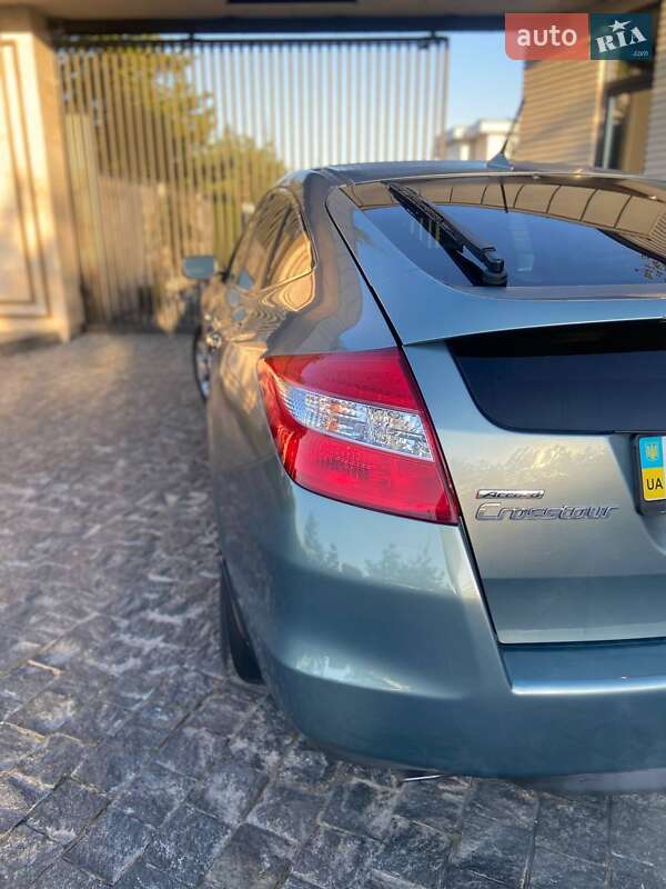 Honda Crosstour 2010