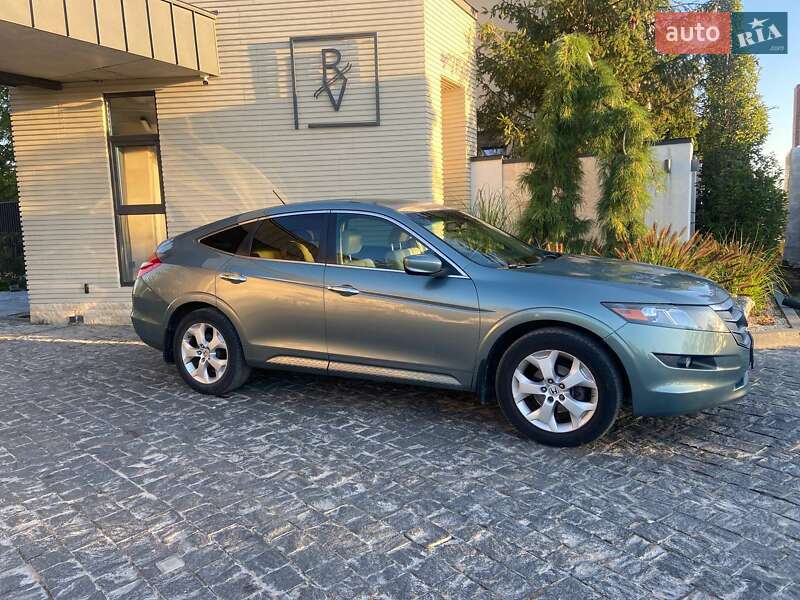 Honda Crosstour 2010