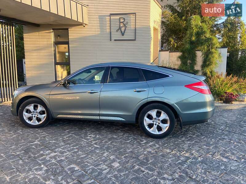 Honda Crosstour 2010