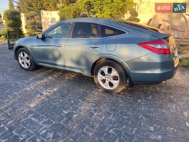 Honda Crosstour 2010