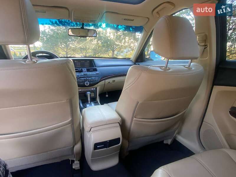 Honda Crosstour 2010