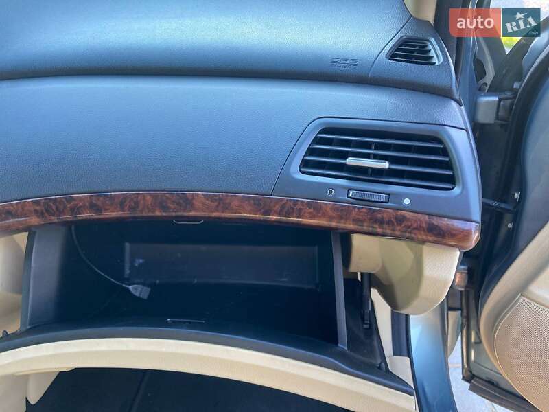 Honda Crosstour 2010