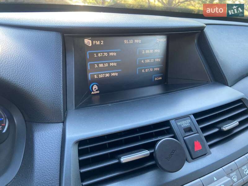 Honda Crosstour 2010