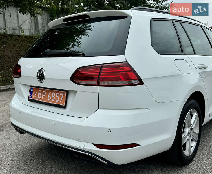 Volkswagen Golf 2019