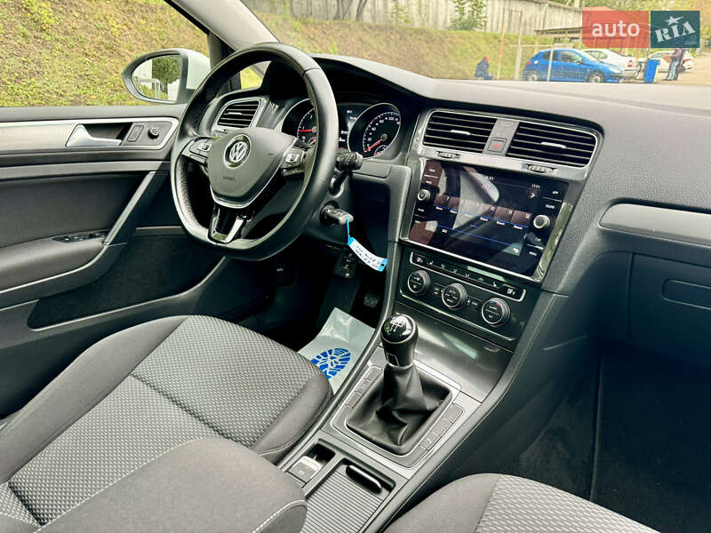 Volkswagen Golf 2019