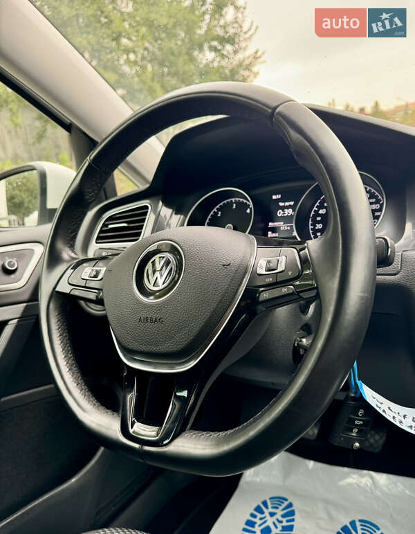 Volkswagen Golf 2019