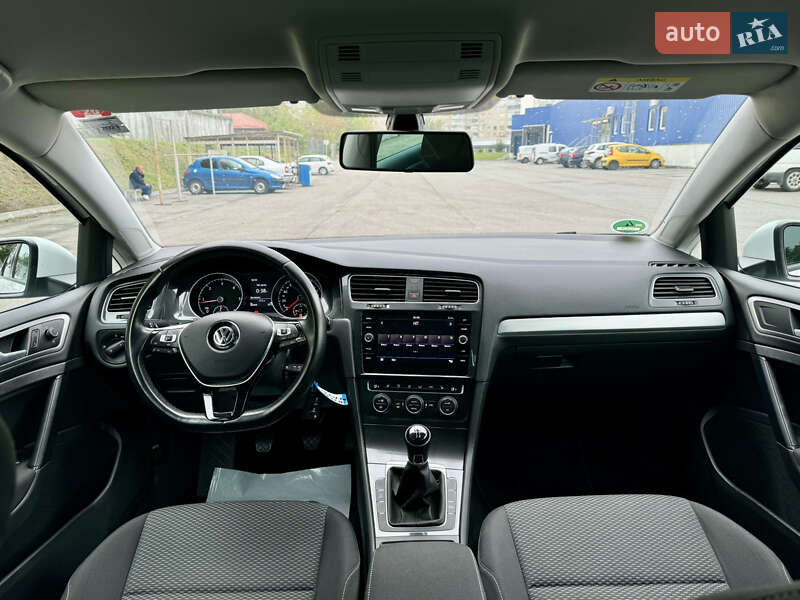 Volkswagen Golf 2019