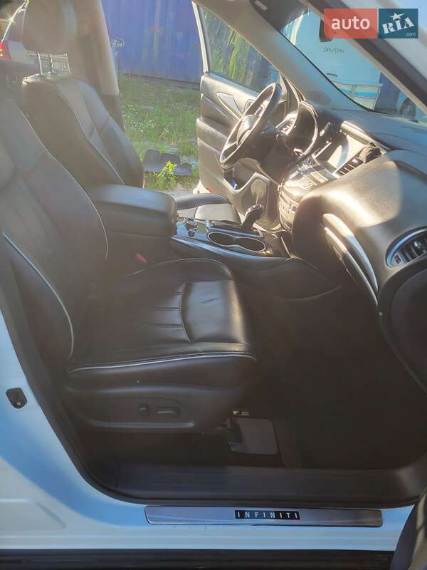 Infiniti-5