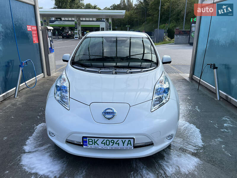 Nissan Leaf 2017