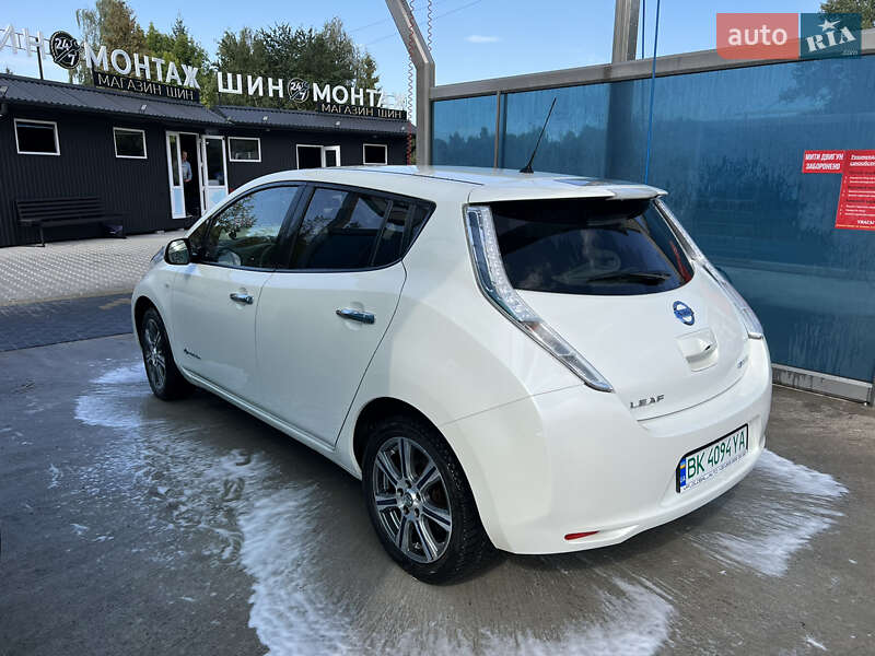 Nissan Leaf 2017