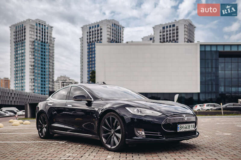 Tesla-3