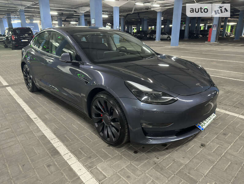 Tesla-36