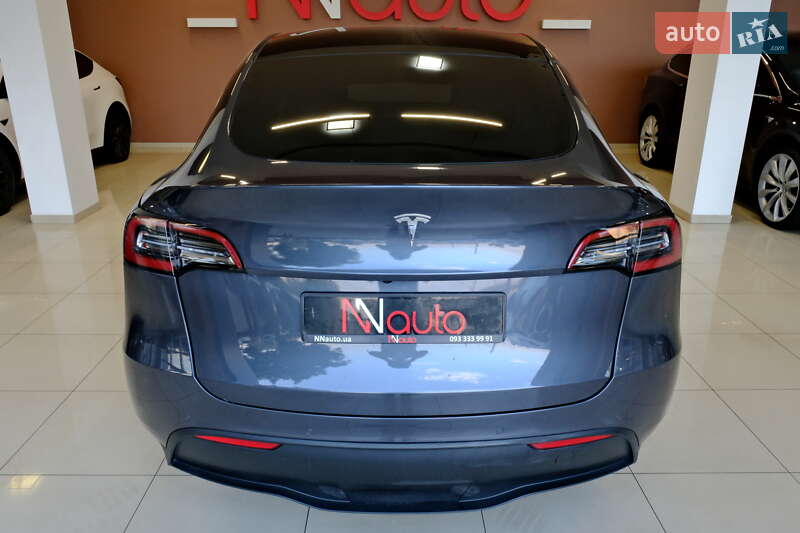 Tesla Model Y 2020
